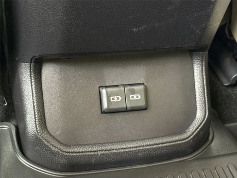 Certified 2024 Toyota Highlander XLE image 55