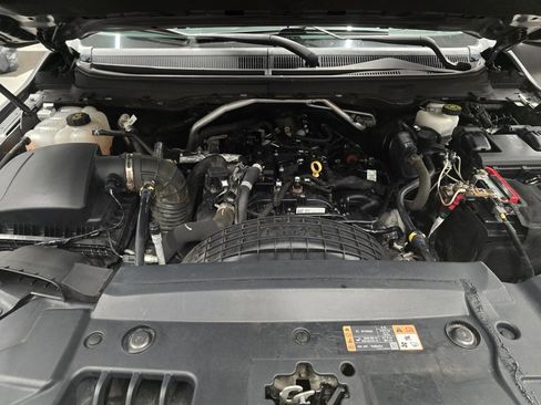 Used 2019 Ford Ranger XL w/ Equipment Group 101A Mid image 12