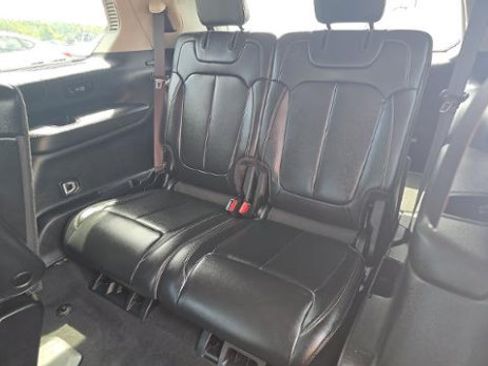 Used 2022 Jeep Grand Cherokee L Limited AWD/4WD image 7