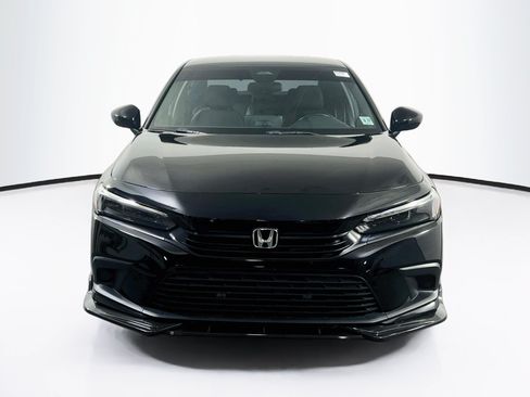 Used 2022 Honda Civic Sport image 2
