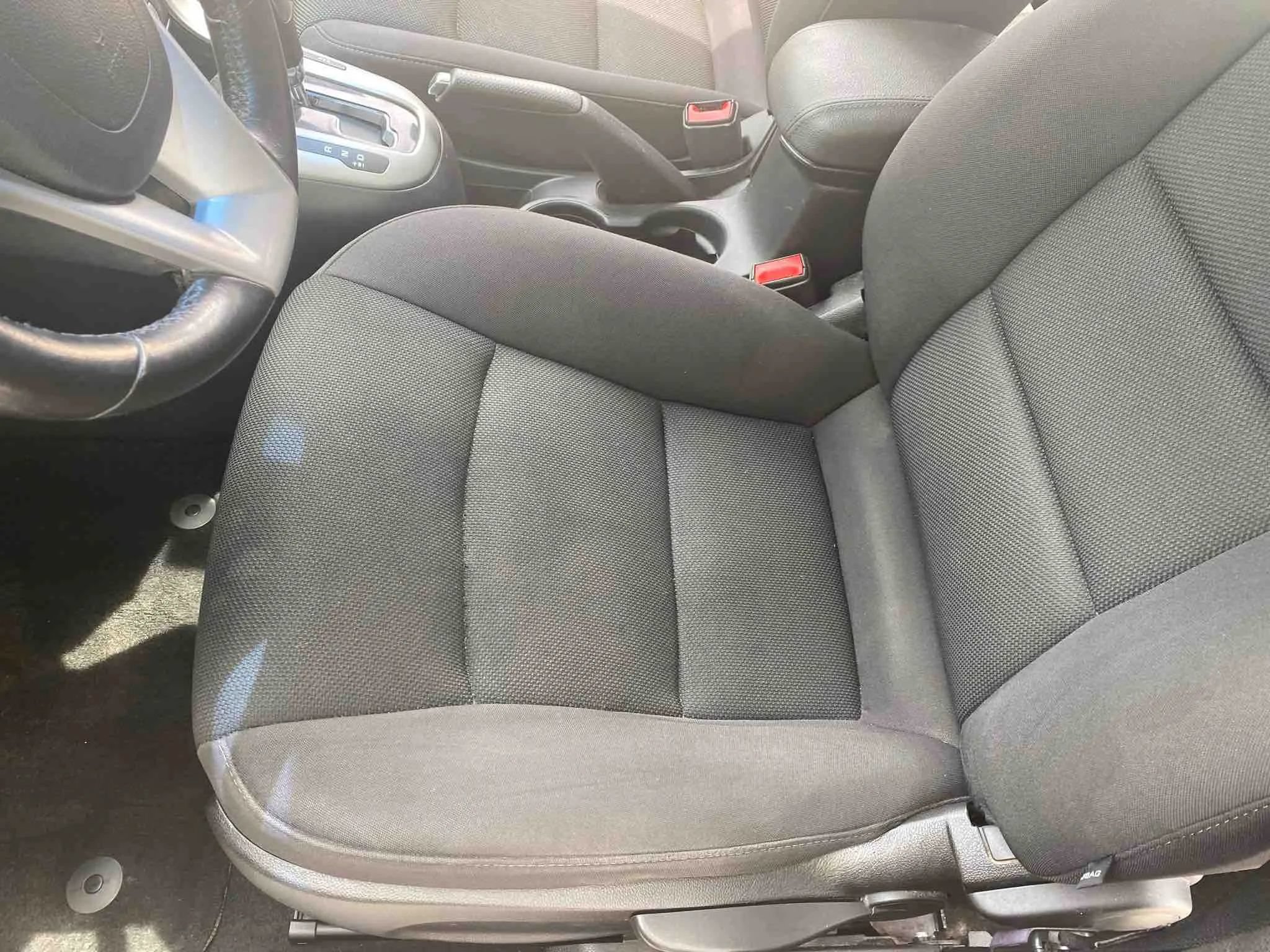 Used 2014 Chevrolet Cruze LT w/ All-Star Edition FWD image 16