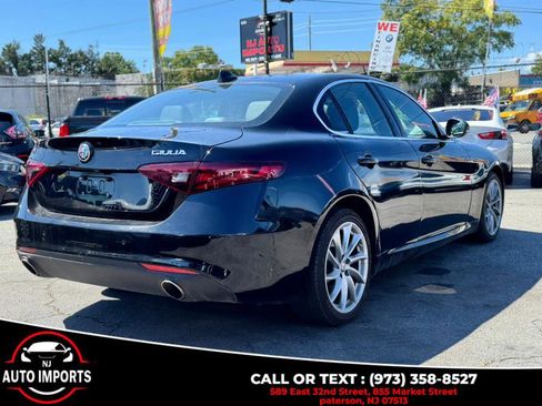 Used 2019 Alfa Romeo Giulia AWD image 7