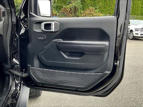 Used 2020 Jeep Gladiator Rubicon image 20