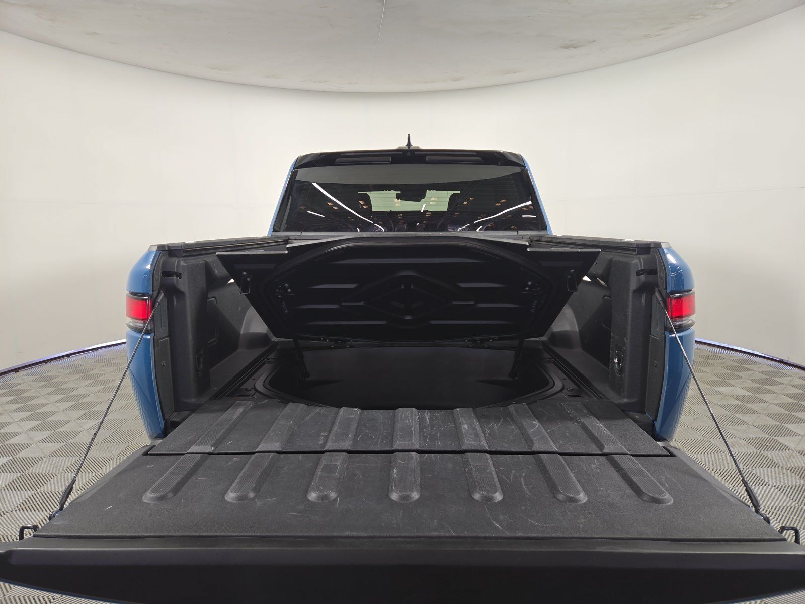 Used 2022 Rivian R1T Launch Edition AWD/4WD image 15
