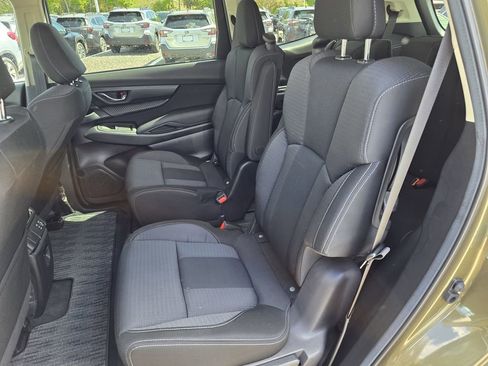 Certified 2025 Subaru Ascent Premium image 16