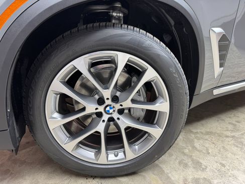 Used 2026 BMW X5 xDrive40i w/ Climate Comfort Package AWD/4WD image 27
