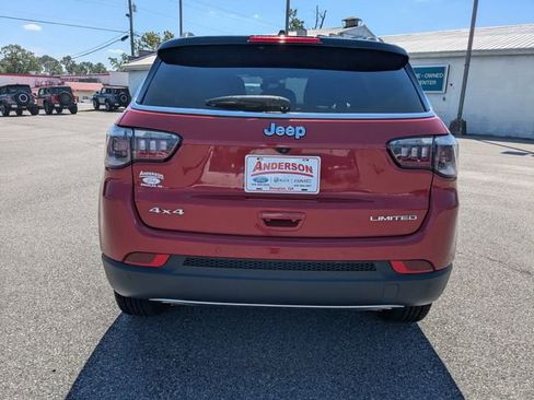 Used 2023 Jeep Compass Limited image 5