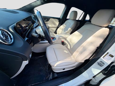 Used 2025 Mercedes-Benz GLA 250 GLA 250 image 25