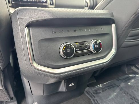Certified 2025 Ford Expedition Max Active AWD/4WD image 24