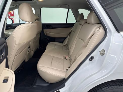 Used 2017 Subaru Outback 2.5i Limited image 24