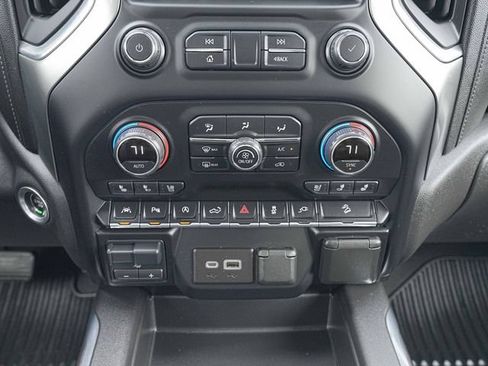 Used 2021 Chevrolet Silverado 1500 LTZ w/ Safety Package II AWD/4WD image 34