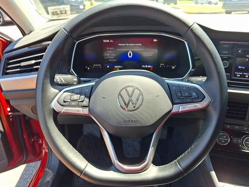 Used 2023 Volkswagen Jetta SE FWD image 20