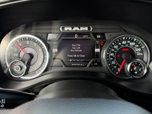 Used 2023 RAM 1500 Laramie image 18