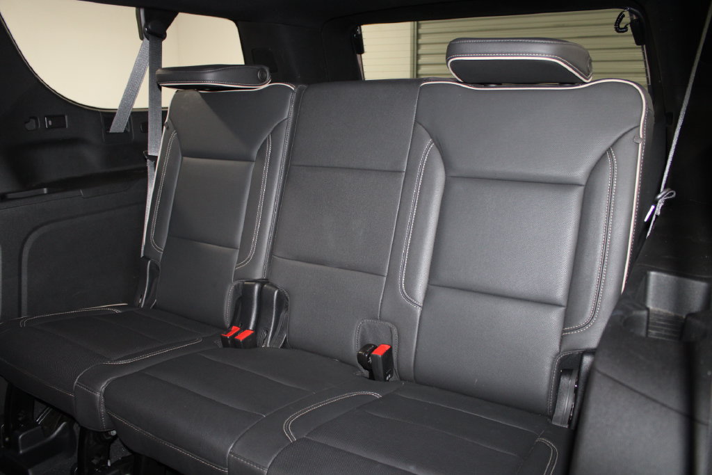 Used 2022 Chevrolet Suburban Premier RWD image 27