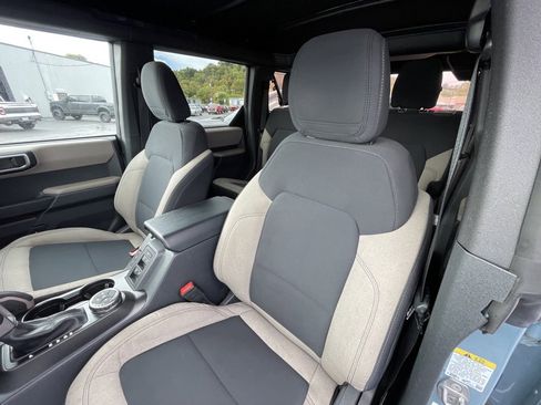 Used 2022 Ford Bronco Big Bend image 17