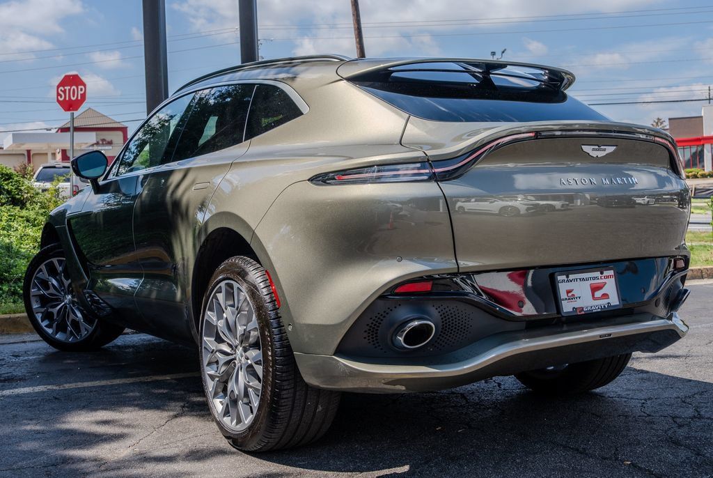 Used 2023 Aston Martin DBX AWD/4WD image 23