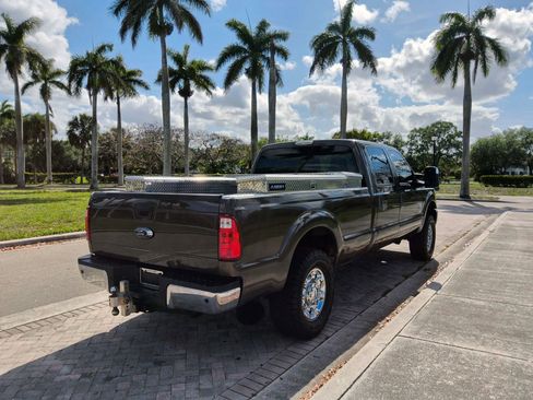 Used 2015 Ford F250 XLT w/ XLT Premium Package image 15