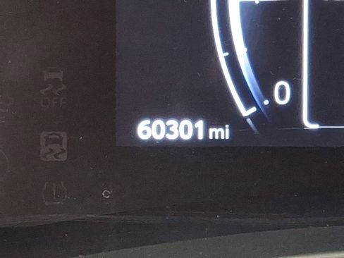 Certified 2024 Toyota Grand Highlander XLE image 13