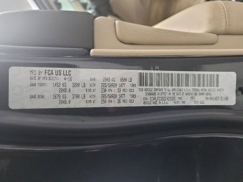 Used 2016 Jeep Grand Cherokee Overland image 33