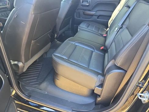 Used 2018 GMC Sierra 2500 Denali AWD/4WD image 15