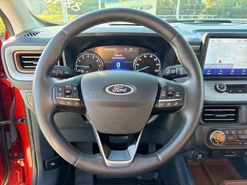 Used 2024 Ford Maverick Lariat image 19