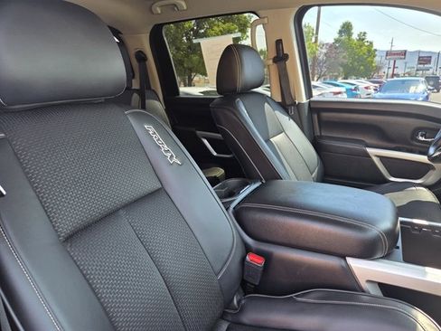 Used 2018 Nissan Titan PRO-4X w/ Pro-4x Utility Package AWD/4WD image 8