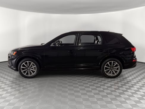 Used 2023 Audi Q7 2.0T Premium Plus w/ Premium Plus Package AWD/4WD image 2