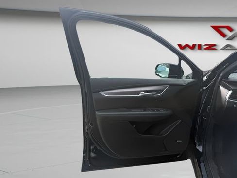 Used 2022 Cadillac XT6 Luxury image 13