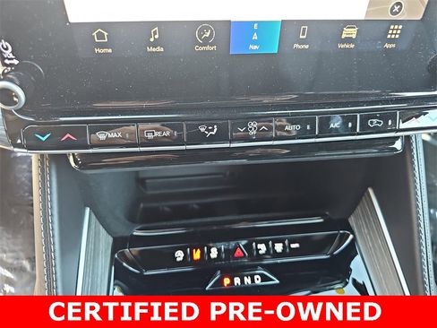 Used 2023 Jeep Wagoneer Series III w/ Preferred Equipment Group image 23