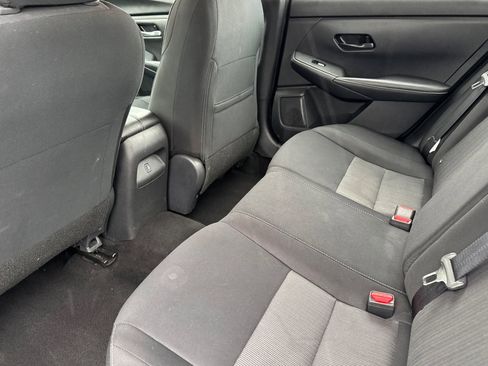 Used 2024 Nissan Sentra SV image 28