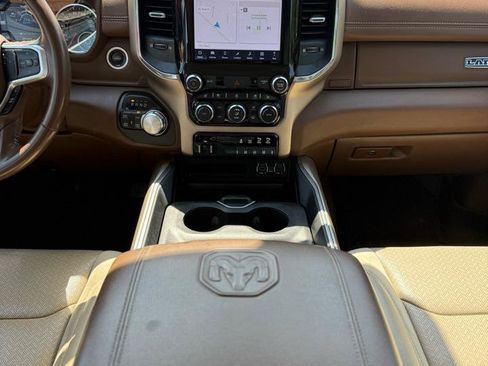 Used 2022 RAM 1500 Laramie AWD/4WD image 17