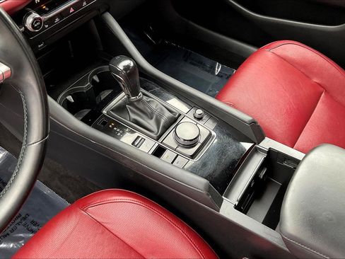 Used 2020 MAZDA MAZDA3 AWD Hatchback w/ Premium Pkg image 18