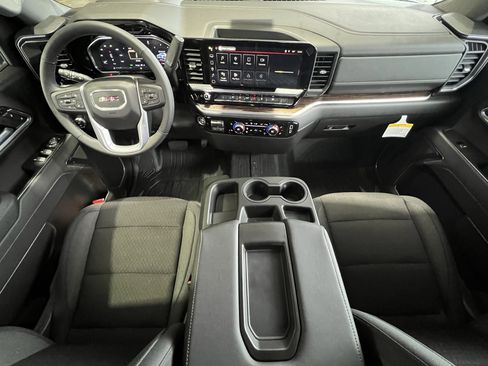 New 2026 GMC Sierra 1500 Elevation image 9