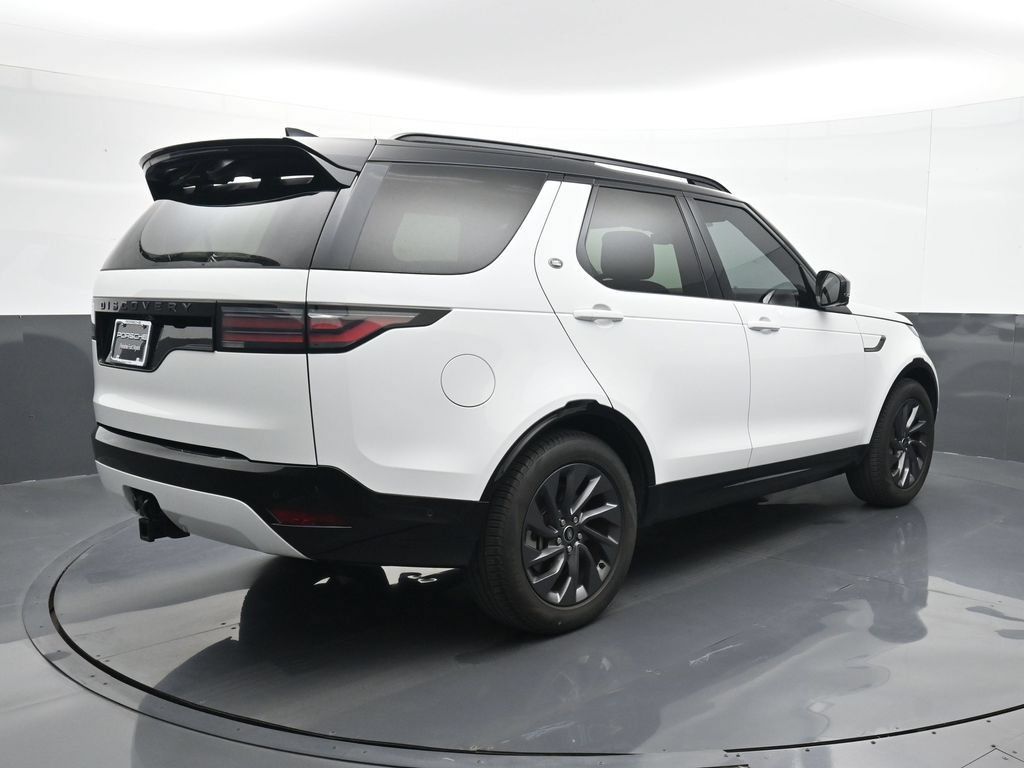 Used 2024 Land Rover Discovery Dynamic SE AWD/4WD image 20