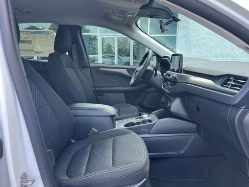 New 2026 Ford Escape Active FWD image 7