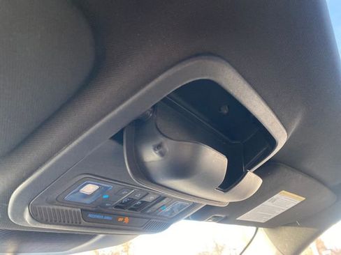 Used 2020 Ford Explorer XLT w/ Equipment Group 202A image 28