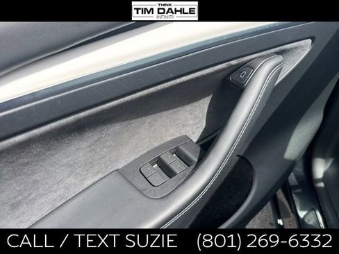 Used 2024 Tesla Model Y Performance AWD/4WD image 11
