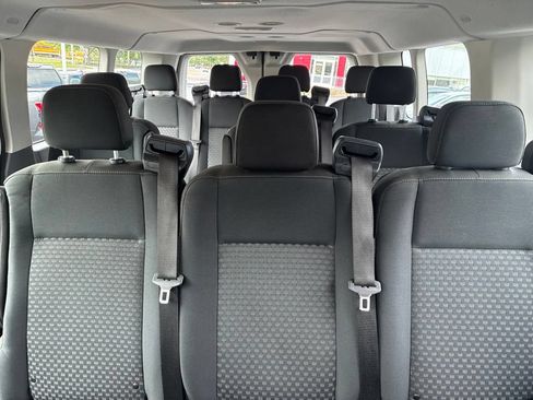 Used 2023 Ford Transit 350 XLT RWD image 23