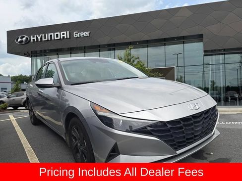 Used 2023 Hyundai Elantra SEL FWD image 1