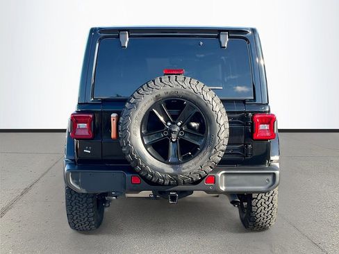 Certified 2021 Jeep Wrangler Unlimited Sahara image 6