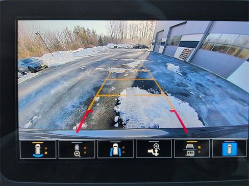 Used 2023 Chevrolet Equinox RS w/ RS Leather Package image 15