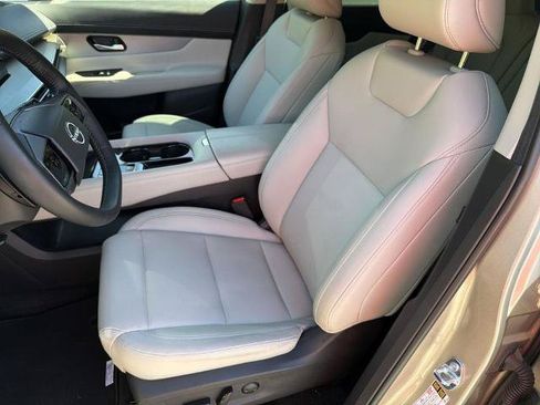 Certified 2025 Nissan Murano SL w/ Cargo Package AWD/4WD image 20