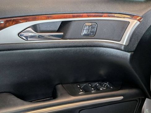 Used 2016 Lincoln MKZ AWD w/ Equipment Group 200A Select image 5