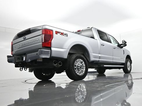 Used 2021 Ford F250 Lariat w/ Lariat Ultimate Package AWD/4WD image 23