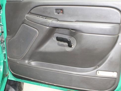 Used 2007 Chevrolet Silverado 3500 4x4 Regular Cab image 19