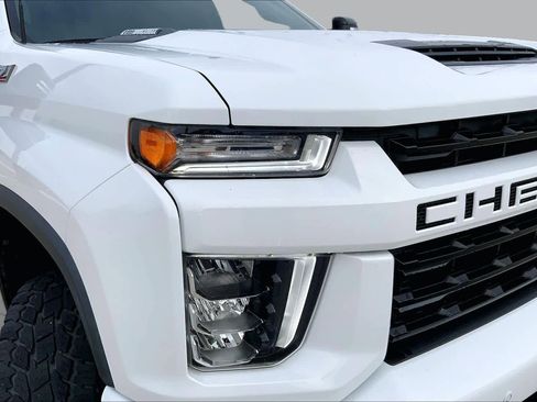 Used 2021 Chevrolet Silverado 2500 LT w/ Z71 Sport Edition AWD/4WD image 26