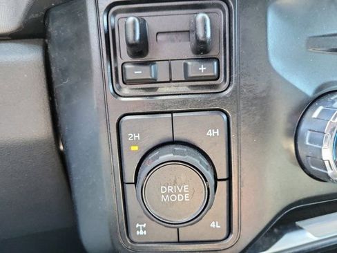 Certified 2024 Ford F250 Platinum image 29