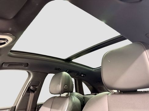 Certified 2020 Porsche Macan AWD/4WD image 23