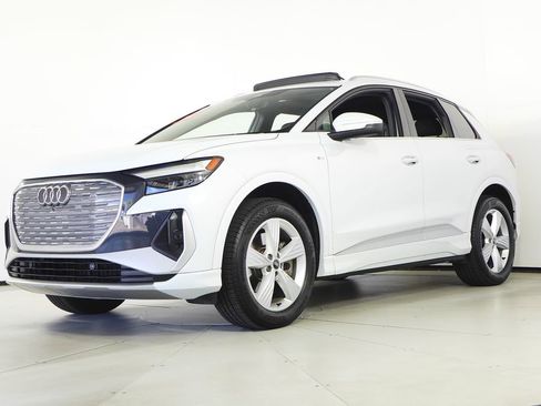 Used 2023 Audi Q4 e-tron Premium w/ Convenience Package AWD/4WD image 2