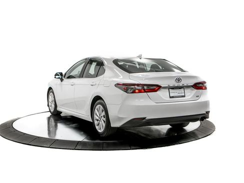 Used 2023 Toyota Camry LE w/ Protection Package (Q2) (TMS) FWD image 3